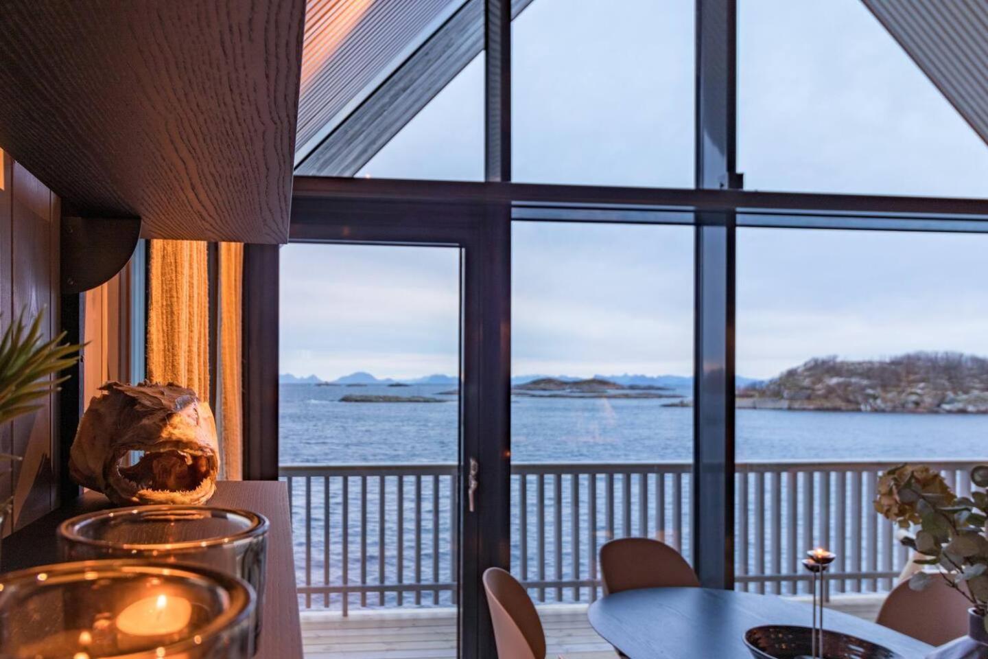 Leilighet Med Fantastisk Utsikt Henningsvær Exterior foto